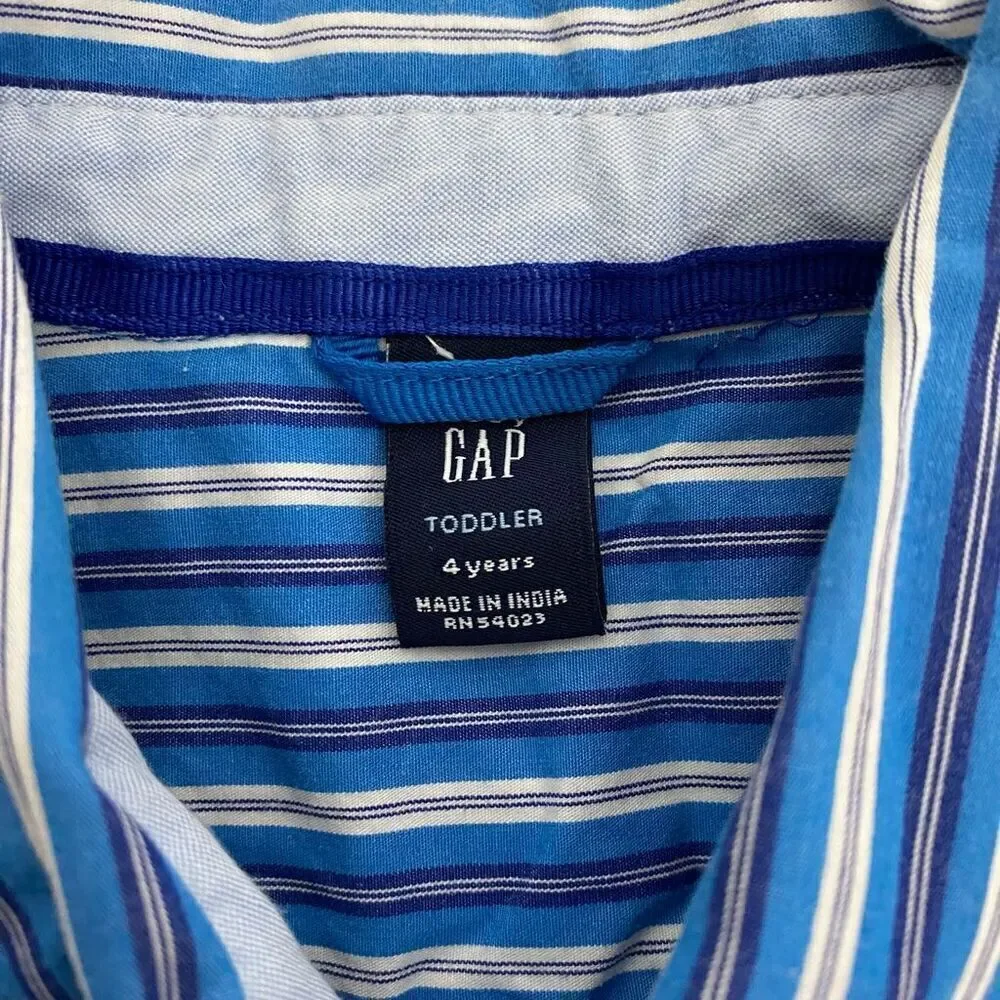 Gap, Old Navy & Carter's Bundle  size 4/4T